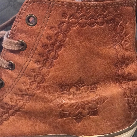 These leather embossed high tops were bought in UK - Picture 3 of 8